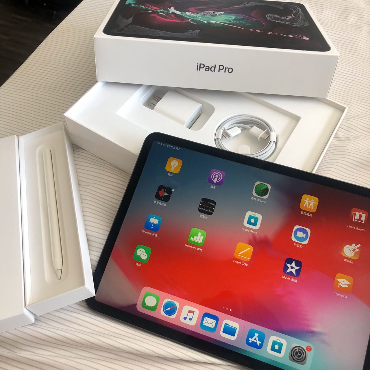 ipad pro屏幕色彩 四扬声器,视听效果极好